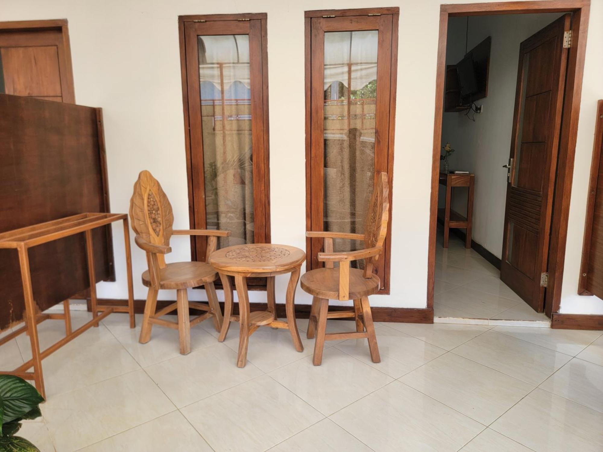 N Villa Lajor Екстер'єр фото